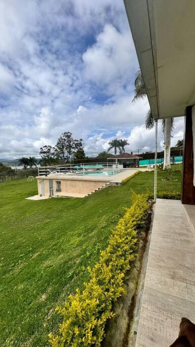 Finca Con Vistas Al Lago Calima Villa Exterior photo